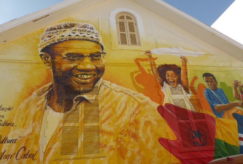 Wall drawing Amílcar Lopes Cabral